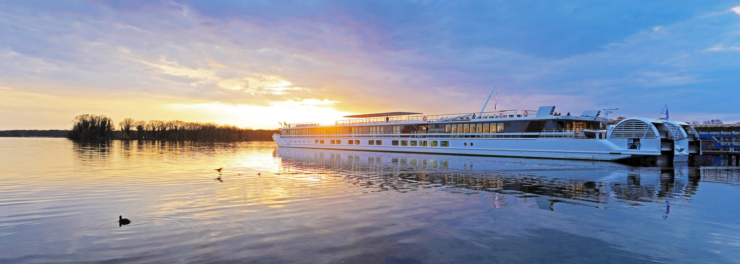 שייט בספינות נהר מפנקות בקרואטיה ומונטנגרו