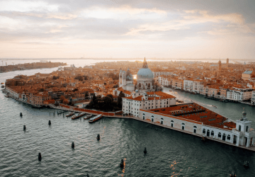 טיסה זולה לונציה