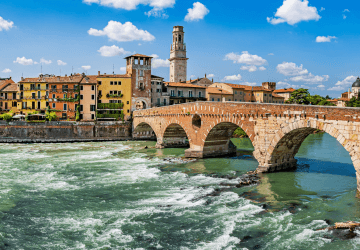 טיסות לורונה