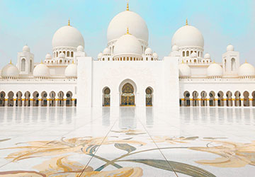 דובאי ואבו דאבי ביום העצמאות