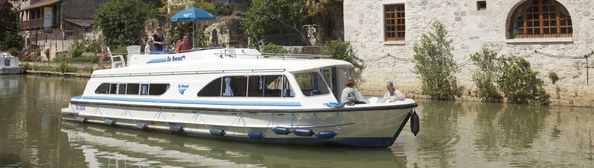 מבצעי שייט נהרות עצמאי